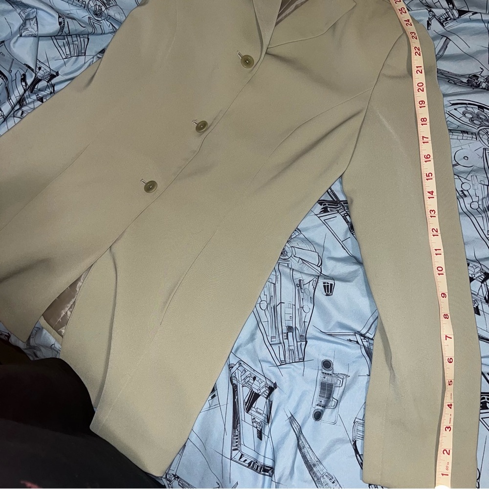 Caslon Women's Classic Blazer and Pants Suit Set - Picture 14 of 16
